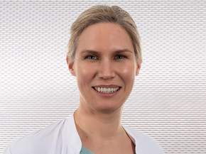 Dr. med. Ines Varnhagen, Assistenzärztin im Brustzentrum im Maria-Josef-Hospital in Greven, Foto: Michael Dedeke, Münster