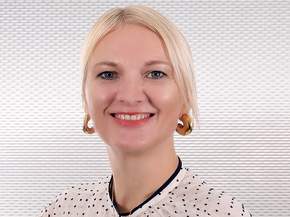 Dr. rer. medic. Evelyn Reinke, Kaufmännische Direktorin im Maria-Josef-Hospital in Greven, Fotograf: Michael Dedeke, Münster