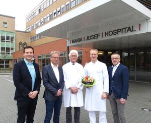 Dr. med. Martin Henning wird als neuer Chefarzt der Anästhesiologie und Intensivmedizin im Maria-Josef-Hospital in Greven begrüßt