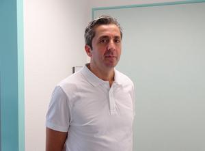 Dr. med. Muhlik Akyürek, Oberarzt in der Klinik für Unfallchirurgie und Orthopädie im Maria-Josef-Hospital in Greven