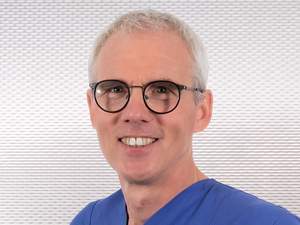 Winfried Schürmann, Pflegeleitung Intensivstation im Maria-Josef-Hospital in Greven, Foto: Michael Johann Dedeke, Münster