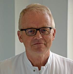 Dr. med. Georg Lassay, Oberarzt in der Klinik für Allgemein- und Viszeralchirurgie im Maria-Josef-Hospital in Greven Dr. med. Georg Lassay, Oberarzt in der Klinik für Allgemein- und Viszeralchirurgie im Maria-Josef-Hospital in Greven