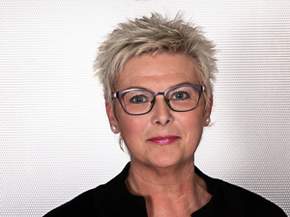 Sigrid Albers, Sekretariat der Klinik für Allgemein- und Viszeralchirurgie im Maria-Josef-Hospital Greven, Foto: Michael Dedeke, Münster Sigrid Albers, Sekretariat der Klinik für Allgemein- und Viszeralchirurgie im Maria-Josef-Hospital in Greven