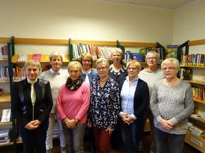 Das Team der Bibliothek im Maria-Josef-Hospital in Greven freut sich über Ihren Besuch.